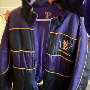 Vintage UW Seattle Huskies XL Puffer